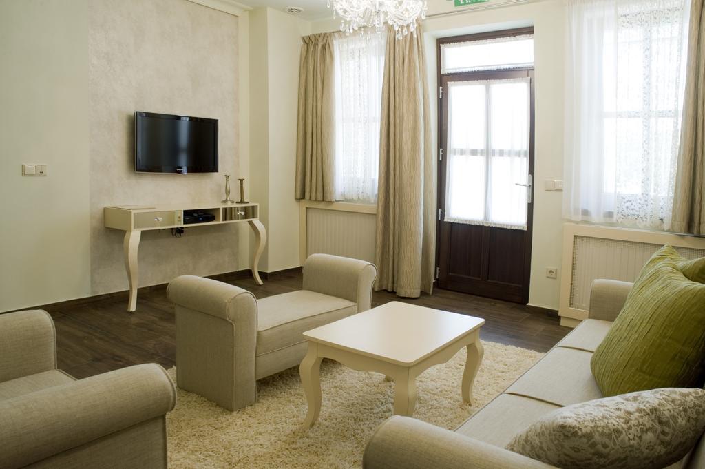 Varga Tanya Hotel Kerekegyháza Δωμάτιο φωτογραφία